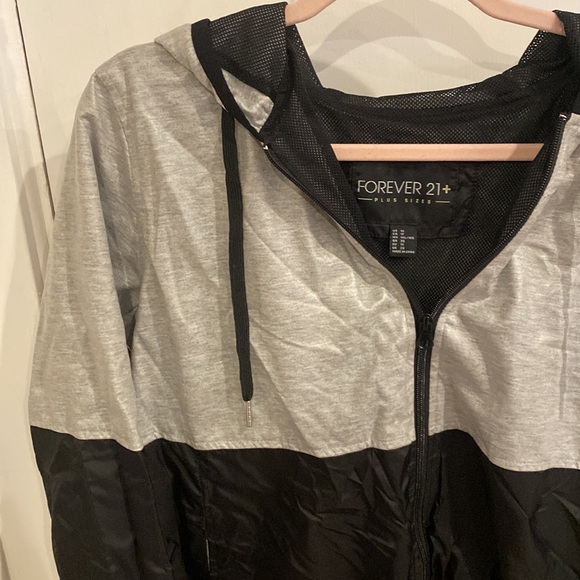 Forever 21+ rain jacket - Picture 2 of 5